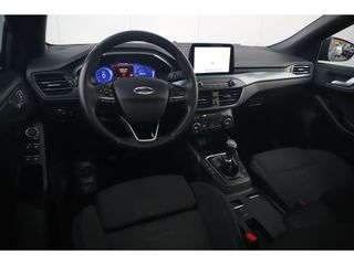 Ford FOCUS Wagon 1.0 EcoBoost Hybrid Active X Business 125PK Panoramadak Virtual Cockpit Navigatie Camera Clima Winter Pakket 17 inch LMV Full LED Carplay Android Bluetooth