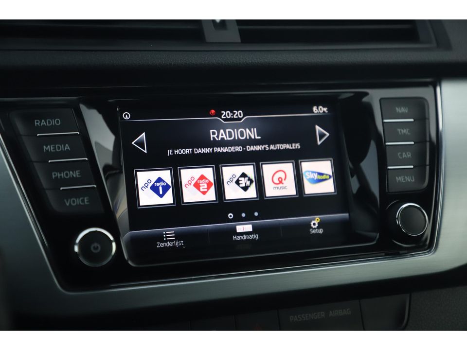 Škoda Fabia Combi 1.0 TSI Ambition 95PK Trekhaak Navigatie Carplay Android Bluetooth Airco Cruise Parkeersensor