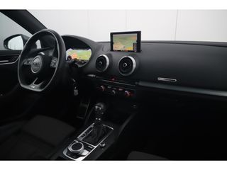 Audi A3 Sportback 35 TFSI CoD Advance Sport 150PK Automaat Virtual Cockpit Half Leder Stoelverwarming 18 inch Full LED Navigatie Carplay Android Clima Cruise Parkeersensor S-Line