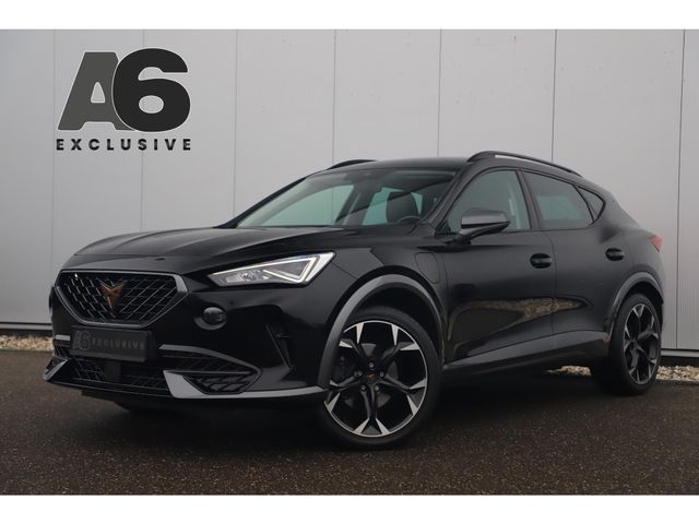 CUPRA Formentor 1.4 e-Hybrid Adrenaline 204PK DSG Automaat Virtual 18 inch Black Optic Keyless Achteruitrijcamera Full LED Half Leder Carplay Android Navigatie Parkeersensor Stuur & Stoelverwarming Dealer Onderhouden!