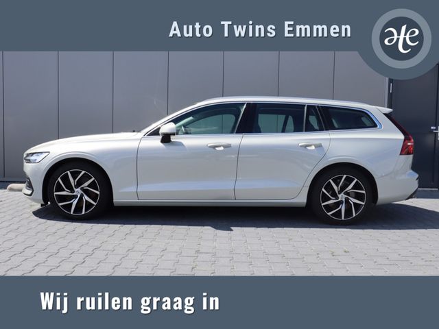 Volvo V60 2.0 T5 Momentum | Leder | Led | Media | Elelktr a klep