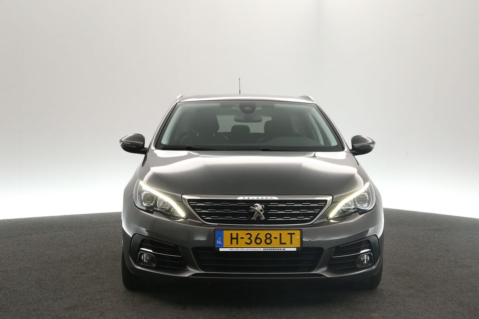 Peugeot 308 1.2 PureTech Panoview Clima Carplay Camera Cruise LED Navi PDC Massagestoel 16"LMV