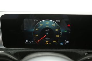 Mercedes-Benz CLA-Klasse 200 AMG 164PK Automaat Pano Camera LED Virtual Clima Cruise Navi PDC 18"LMV