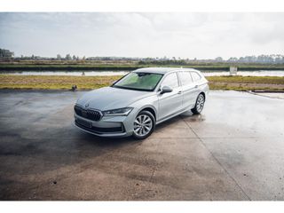 Škoda Superb Combi 1.5 e-TSI MHEV Selection | MATRIX-LED | MASSAGE STOELEN