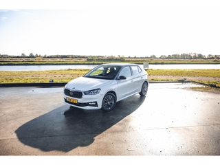 Škoda Fabia 1.0 TSI DSG Style | CAMERA | CLIMA | STOEL & STUUR VERWARMING | PARKEERSENSOREN | CRUISE