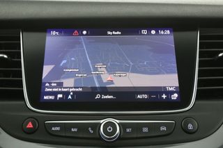 Opel Grandland X 1.2 Turbo Automaat Clima Cruise Carplay Navi 18"LMV LED PDC Trekhaak