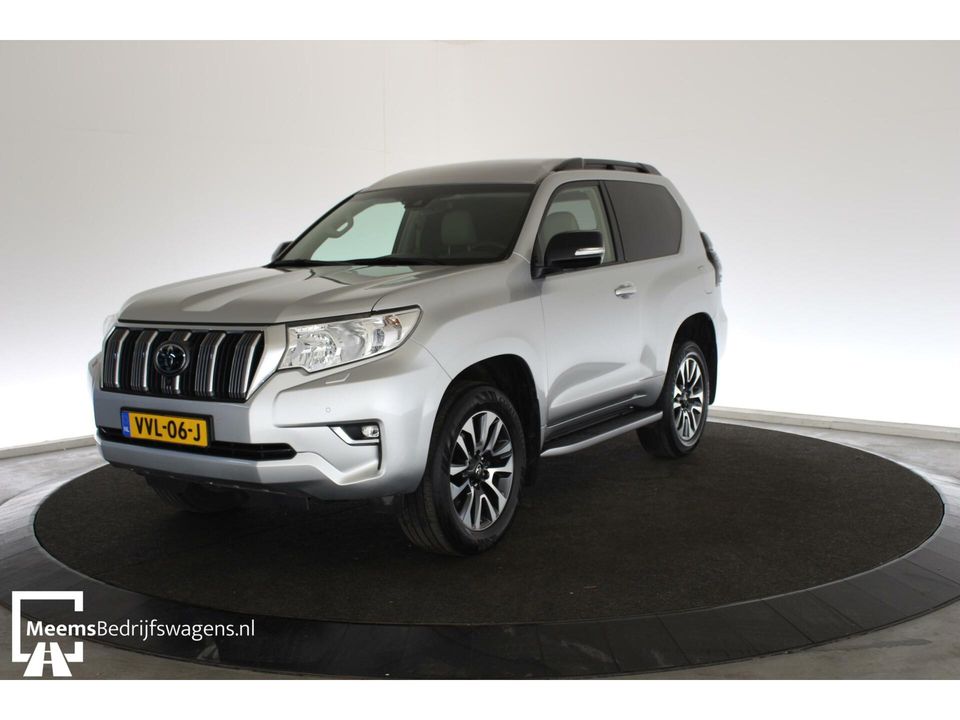 Toyota Land Cruiser 2.8 D-4D-F Professional - CARPLAY UNIEK!