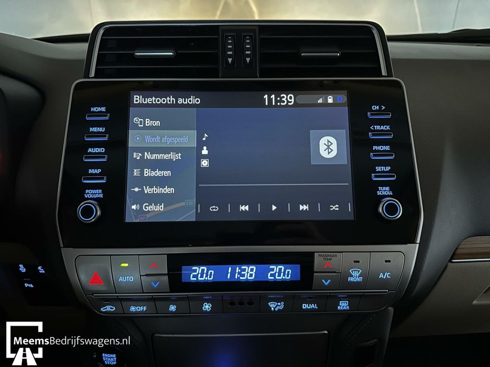 Toyota Land Cruiser 2.8 D-4D-F Professional - CARPLAY UNIEK!