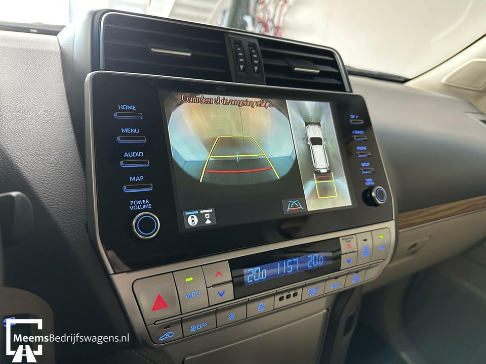 Toyota Land Cruiser 2.8 D-4D-F Professional - CARPLAY UNIEK!