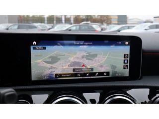 Mercedes-Benz A-Klasse 180 Bns Solution AMG | Camera | Wide screen | Lane Assist