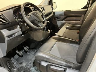 Opel Vivaro 2.0 CDTI L3H1 123 PK / Servicebus / Würth Inrichting / Euro 6 / Airco / Cruise Control / Camera / CarPlay / 3-Zits /