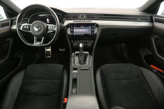 Volkswagen Arteon 1.5 TSI R-line 150PK Automaat Pano ACC Sfeer Clima Carplay PDC Navi LED Stoelverwarming 18"LMV Trekhaak