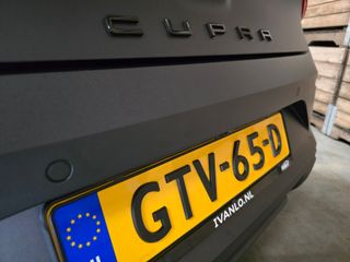 CUPRA Leon 1.4 e-Hybrid Business NAVI Camera ECC Cruise LM MATT GRIJS!