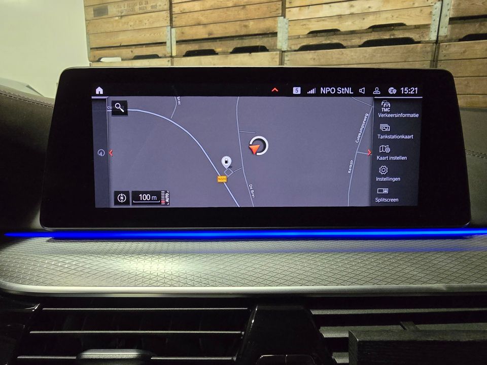 BMW 5 Serie 520i High Executive Edition Leder HUD Navi Camera LM