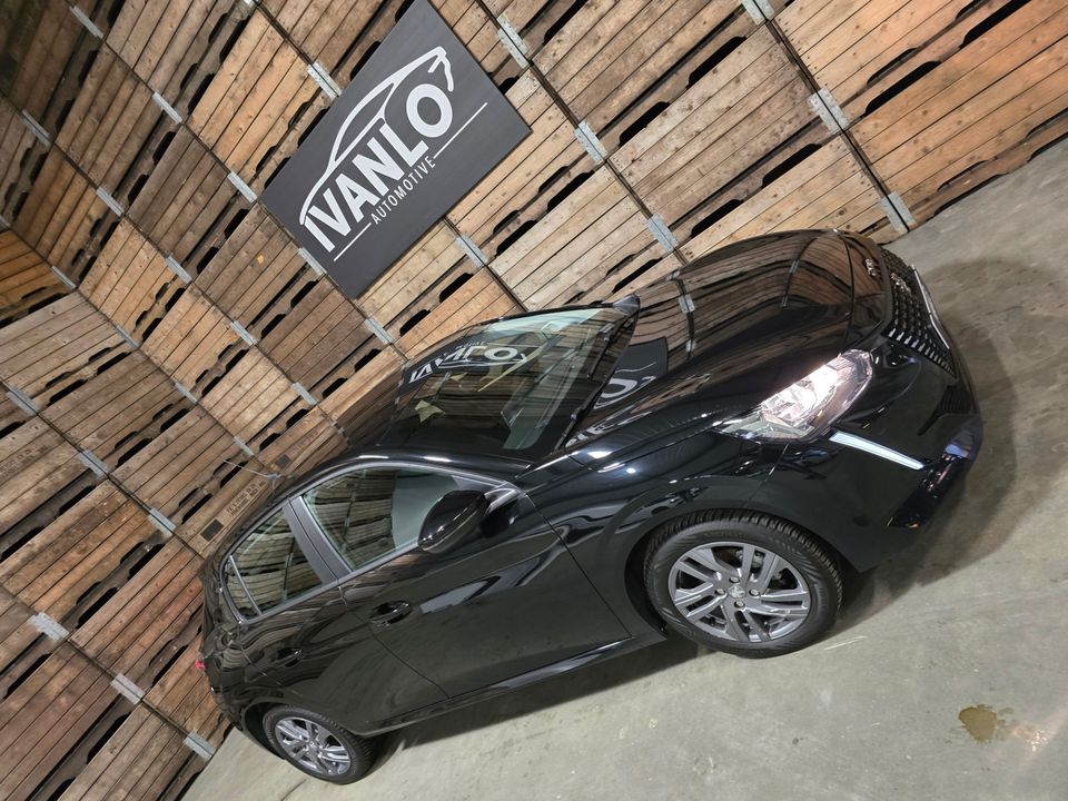 Peugeot 208 1.2 PureTech Active Pack Airco carplay Cruise Airco LM