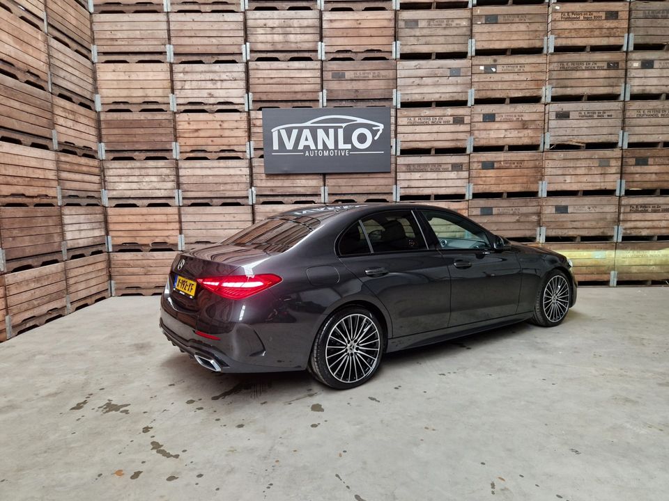 Mercedes-Benz C-Klasse 300 AMG Line Sfeer Camera Cruise Navi Leder 19"LM