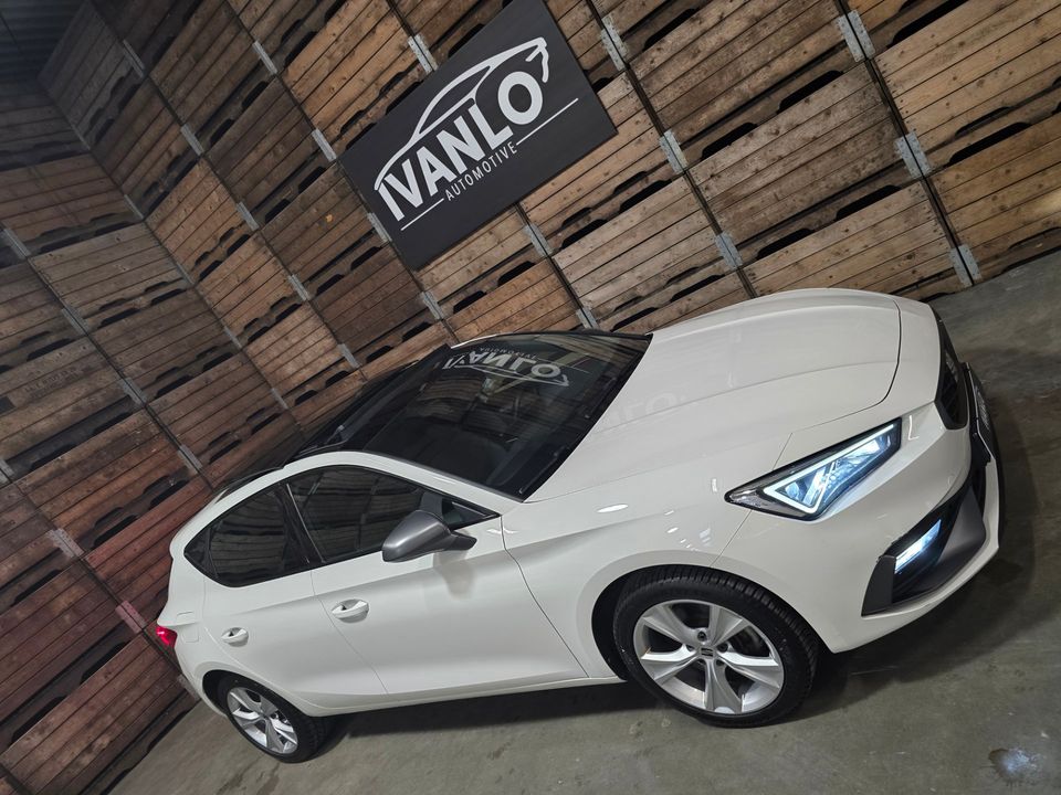 SEAT Leon 1.4 TSI eHybrid PHEV FR Business Pano Led Matrix Winterpakket