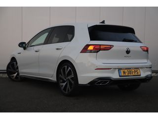 Volkswagen Golf 1.5 TSI R-Line 150PK Virtual Cockpit Sfeerverlichting Keyless 18 inch Navigatie Camera Adaptive Cruise Lane Side Assist LED Draadloos Carplay Android