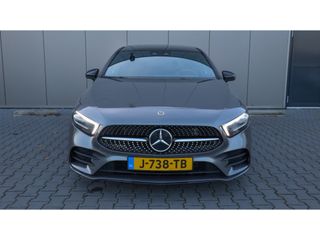 Mercedes-Benz A-Klasse 180 Bns Solution AMG | Pano | Multibeam | Elek. stoel | Cruise