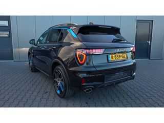 Lynk & Co 01 1.5 | Pano | 360 camera | Adap. Cruise | Media | Apple CarPlay |