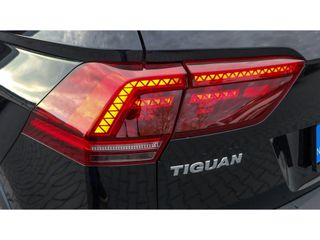 Volkswagen Tiguan 1.5 TSI Highl. Bus R | R-line | Pano | Led | Black Style | Dynn