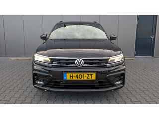 Volkswagen Tiguan 1.5 TSI Highl. Bus R | R-line | Pano | Led | Black Style | Dynn