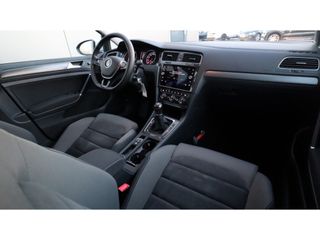 Volkswagen GOLF Variant 1.0 TSI CL Bns | Apple Android | Adaptieve cruise| | Trekhaak