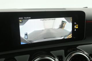 Mercedes-Benz A-Klasse 180 AMG Automaat Pano LED Virtual Camera Carplay Clima Cruise Navi 18"LMV PDC