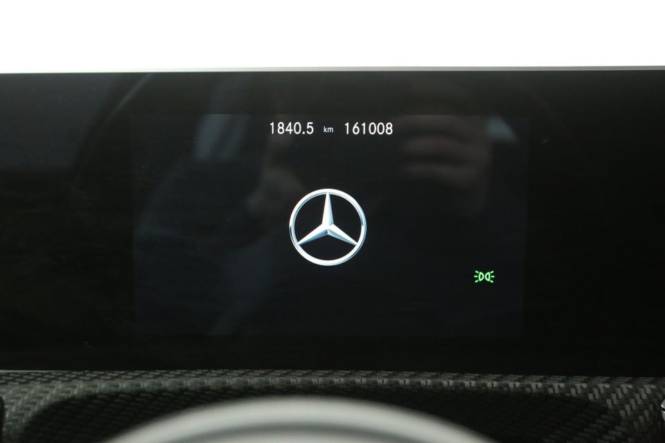 Mercedes-Benz A-Klasse 160 Advantage Clima Cruise Camera Virtual 16"LMV Navi LED PDC