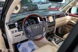 Lexus LX 570 5.7 V8 389 pk | 8 persoons | Mark Levinson | luchtvering | unieke auto!