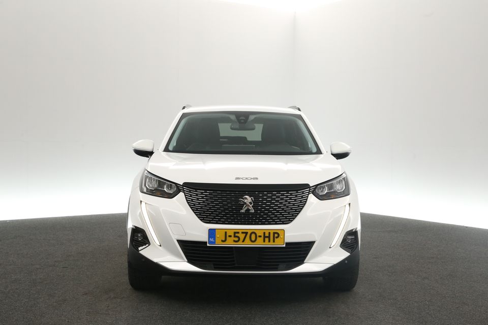 Peugeot 2008 1.2 PureTech Airco Camera Cruise Carplay LED Navi Virtual PDC Stoelverwarming 18"LMV