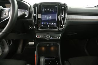 Volvo XC40 1.5 T5 Recharge R-Design Hybride 262PK Harman/Kardon Automaat Pano 360Camera Cruise Carplay Virtual Navi LED PDC 20"LMV