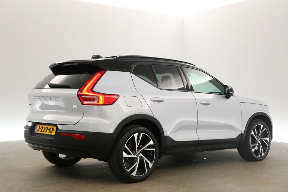 Volvo XC40 1.5 T5 Recharge R-Design Hybride 262PK Harman/Kardon Automaat Pano 360Camera Cruise Carplay Virtual Navi LED PDC 20"LMV