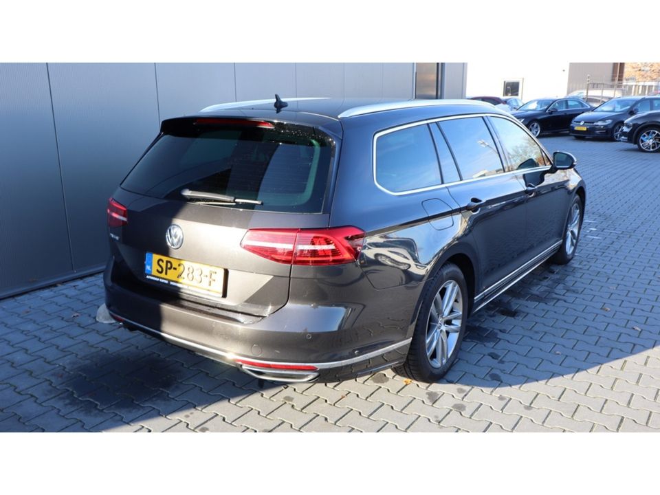 Volkswagen Passat Variant 1.4 TSI HL Bns R | 2x R line | Led | Media | Camera | Mooi