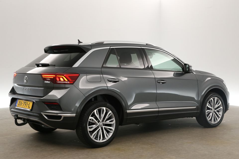 Volkswagen T-Roc 1.5 TSI Sport 150PK Automaat Camera Carplay Virtual LED Clima Cruise Navi PDC DSG 18''LMV Trekhaak