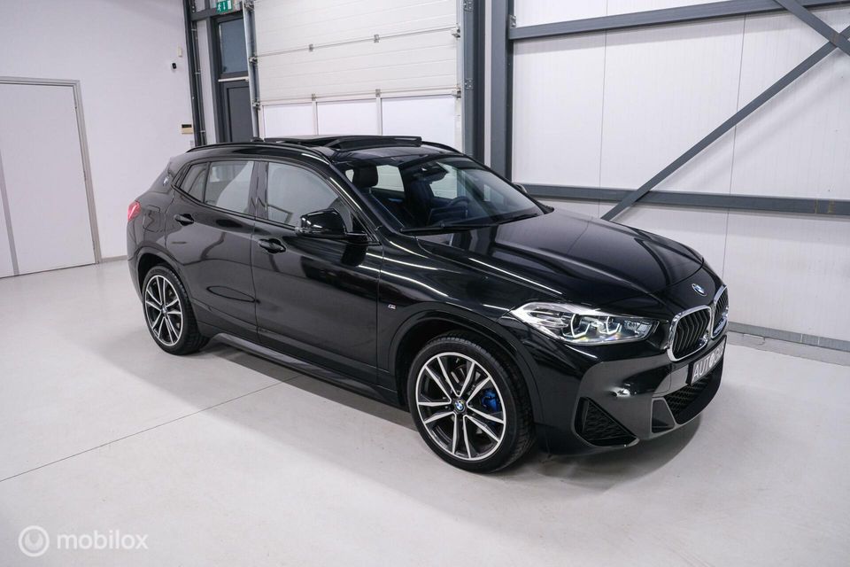 BMW X2 xDrive25e High Executive | M sport | Panorama | HUD | Leder | Ambiance | NAP |