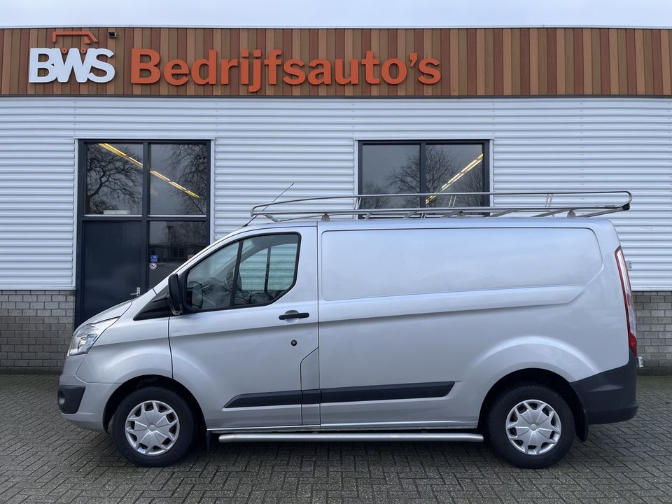 Ford Transit Custom 270 2.0 TDCI L1H1 Trend / rijklaar € 10.950 ex btw / lease vanaf € 201 / airco / cruise / navi / trekhaak 2350 kg / imperlal / achteruit rijcamera