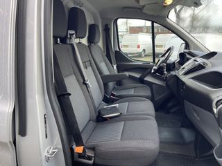 Ford Transit Custom 270 2.0 TDCI L1H1 Trend / rijklaar € 10.950 ex btw / lease vanaf € 201 / airco / cruise / navi / trekhaak 2350 kg / imperlal / achteruit rijcamera