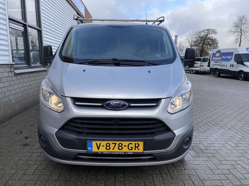 Ford Transit Custom 270 2.0 TDCI L1H1 Trend / rijklaar € 10.950 ex btw / lease vanaf € 201 / airco / cruise / navi / trekhaak 2350 kg / imperlal / achteruit rijcamera