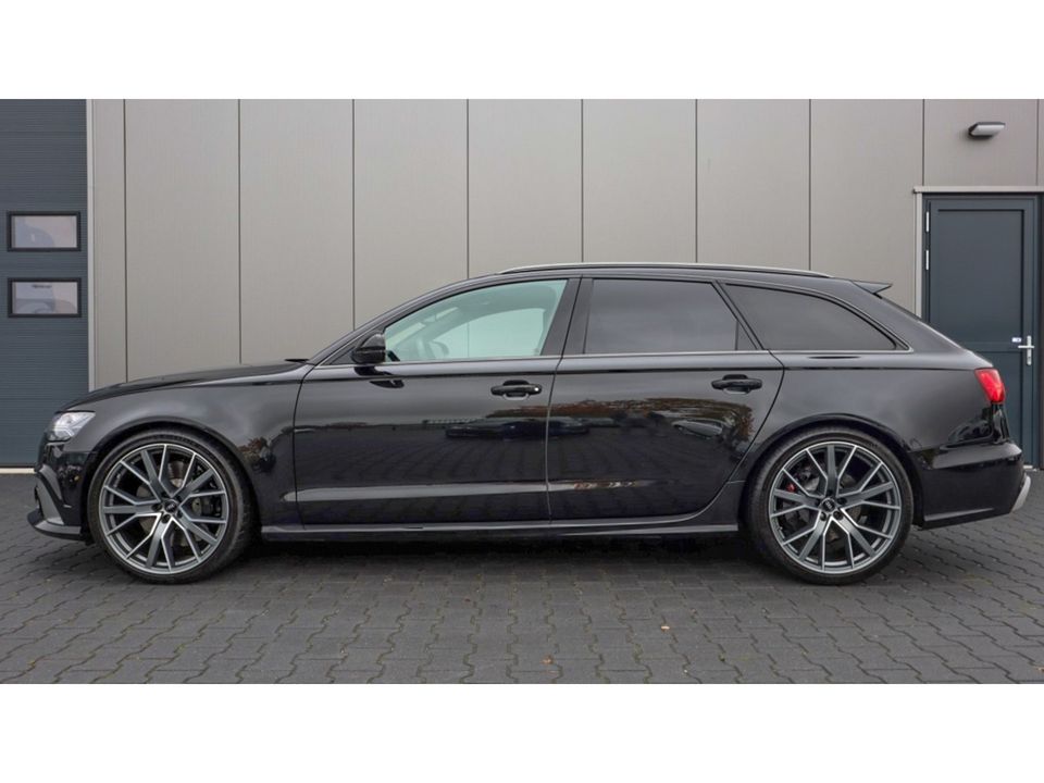 Audi RS6 Avant 4.0 TFSI Performance | Pano | Bose | ACC |