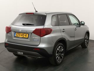 Suzuki Vitara 1.4 Boosterjet Style Smart Hybrid