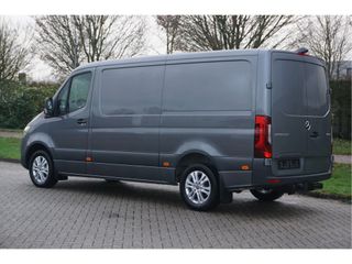 Mercedes-Benz Sprinter 319CDI Select L2H1 BPM VRIJ!! 10.25" Mbux, ACC, LED, 3.5T Trekhaak, 17" LM!! NR. 668