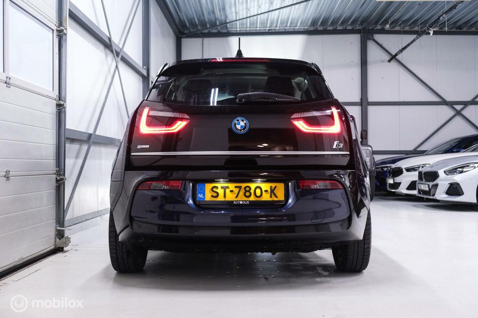 BMW i3 S iPerformance 94Ah 33 kWh | Stoelverwarming | snelladen | DAB | NAP |