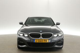 BMW 3 Serie 318i Executive Edition 157PK Automaat Clima Sfeer LED Virtual Cruise Navi PDC 18''LMV