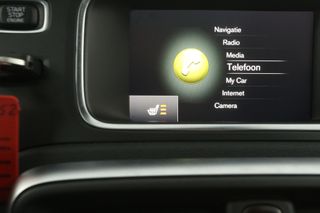 Volvo V40 1.5 T3 | R-design 153PK Automaat Pano-View Clima Camera LED Cruise PDC Navi 17"LMV