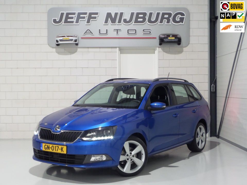 Škoda Fabia Combi 1.2 TSI Ambition "Origineel NL!" Bluetooth 17"Velgen Led-koplampen Cruise Airco, van 2e eigenaar in nieuwstaat!