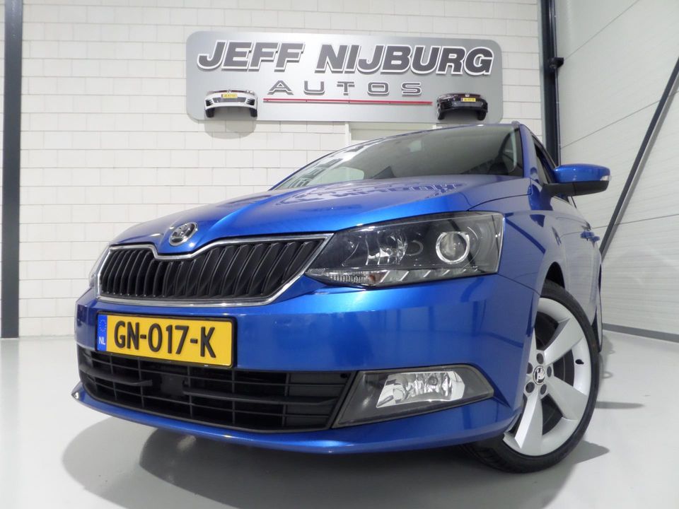 Škoda Fabia Combi 1.2 TSI Ambition "Origineel NL!" Bluetooth 17"Velgen Led-koplampen Cruise Airco, van 2e eigenaar in nieuwstaat!