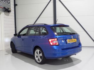 Škoda Fabia Combi 1.2 TSI Ambition "Origineel NL!" Bluetooth 17"Velgen Led-koplampen Cruise Airco, van 2e eigenaar in nieuwstaat!