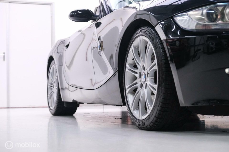 BMW Z4 Roadster 3.0si Executive 265 pk | Hardtop | lage km | DSP | youngtimer | lederpakket | memory | xenon |