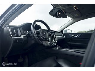 Volvo V60 Cross Country 2.0 B5 AWD Pro | Trekhaak | Apple Carplay